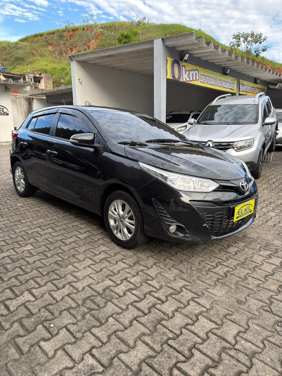 TOYOTA YARIS HB XL 13 AT