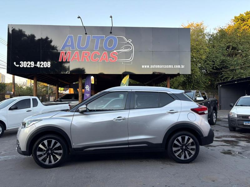 NISSAN KICKS SV CVT