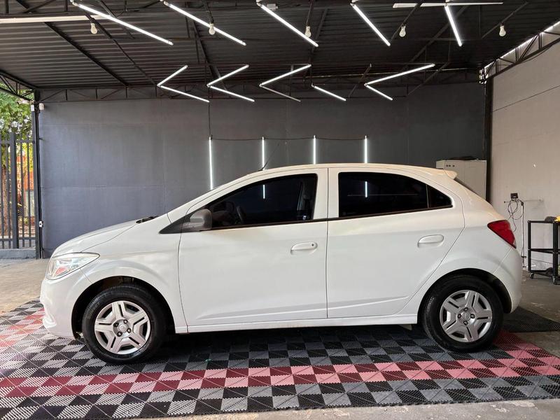 CHEVROLET ONIX 1.0 LT 8V FLEX 4P MANUAL