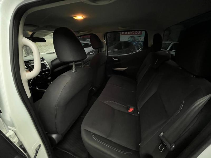 Nissan Frontier 23 Atk At X4 - foto 9