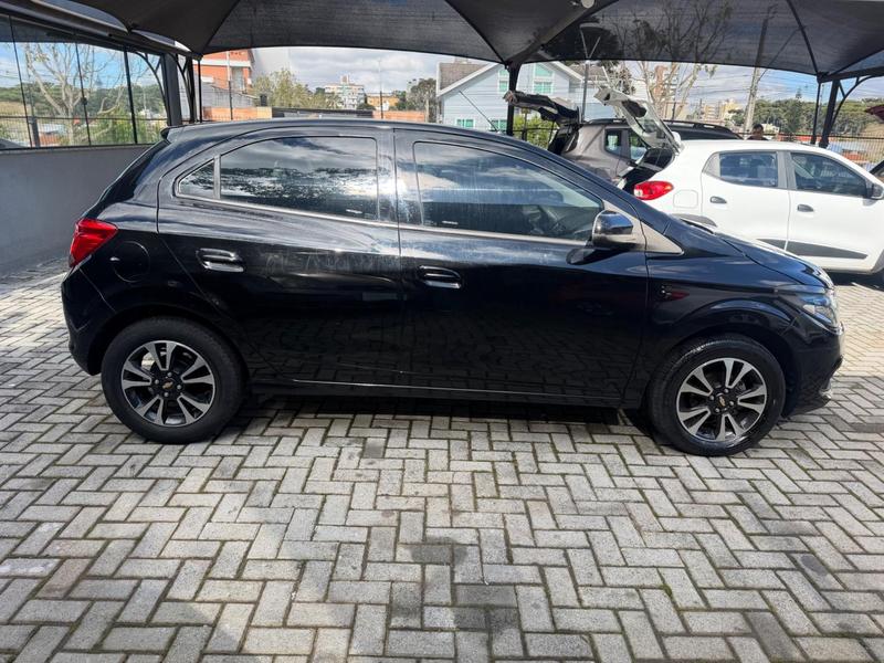 Chevrolet Onix 14mt LTZ Flex - foto 4