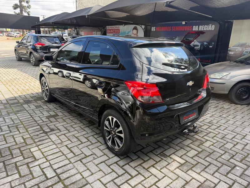 Chevrolet Onix 14mt LTZ Flex - foto 7