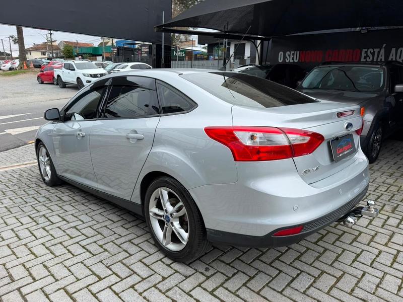 Ford Focus Se At 2.0 S - foto 3