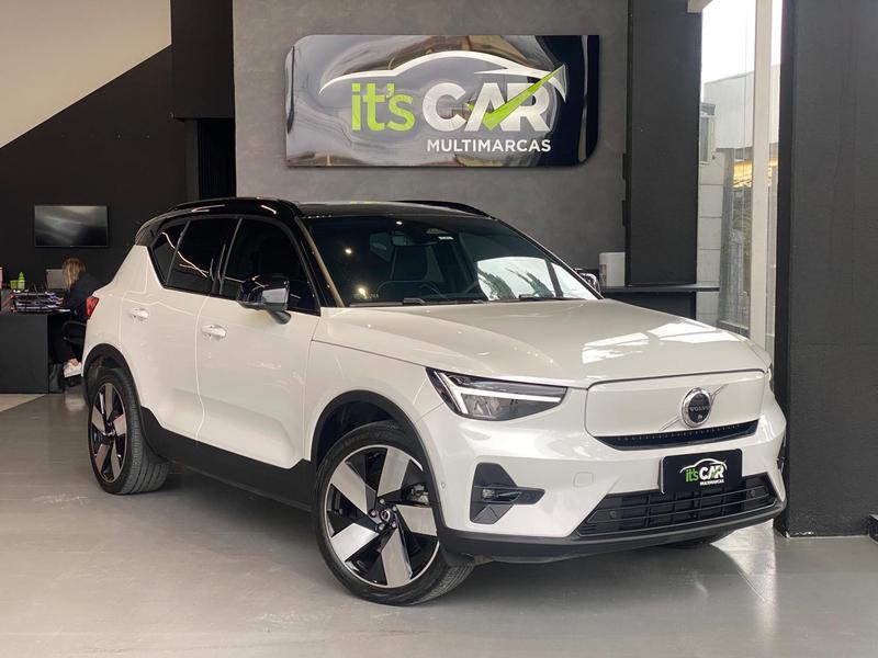 VOLVO XC40 8 ULTIMATE