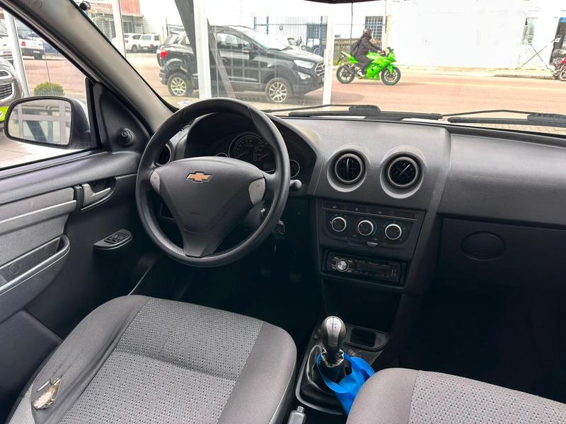 Chevrolet Celta 10l LT - foto 12