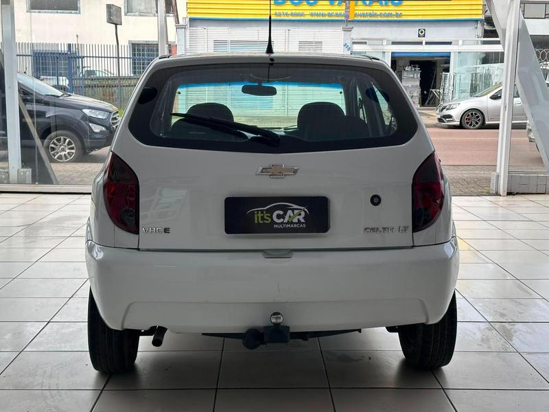 Chevrolet Celta 10l LT - foto 7