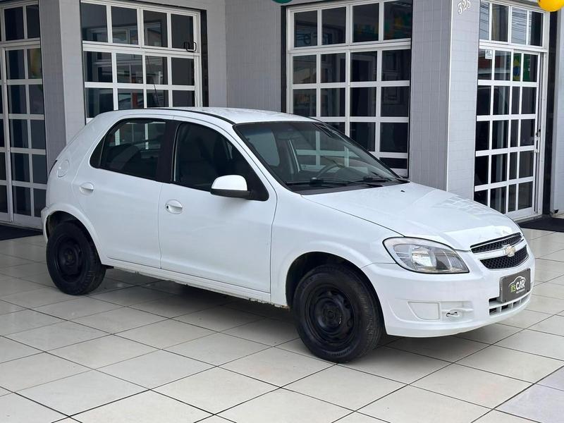 Chevrolet Celta 10l LT - foto 2