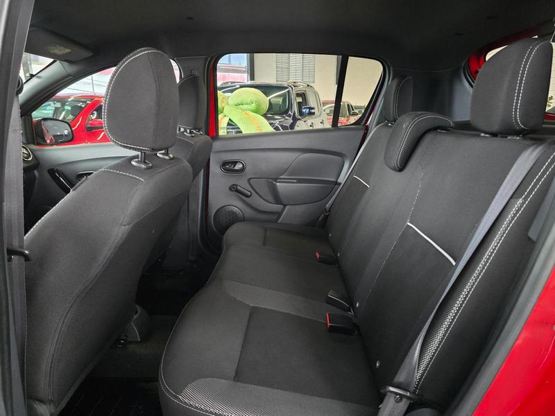 Renault Sandero Zen 10mt - foto 17