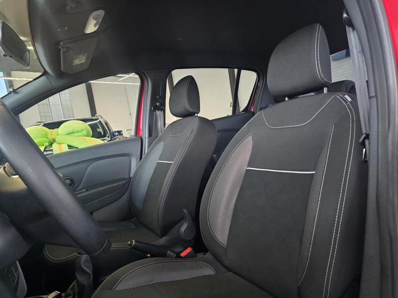 Renault Sandero Zen 10mt - foto 19