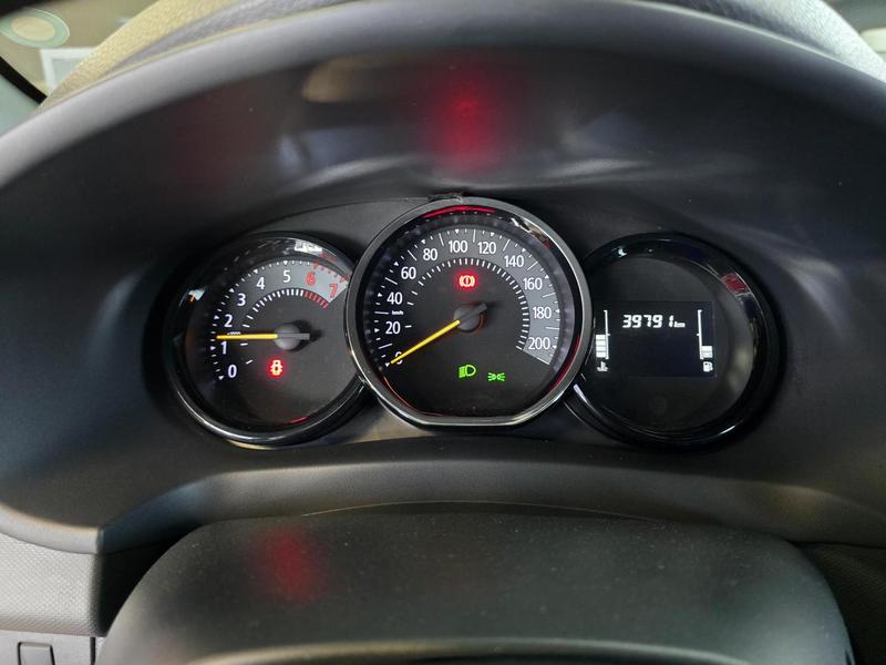 Renault Sandero Zen 10mt - foto 14