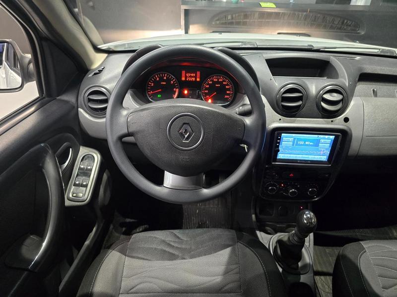 Renault Duster 2.0 D 4X2 - foto 9