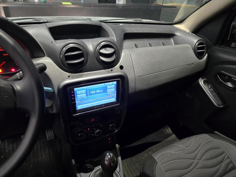Renault Duster 2.0 D 4X2 - foto 10