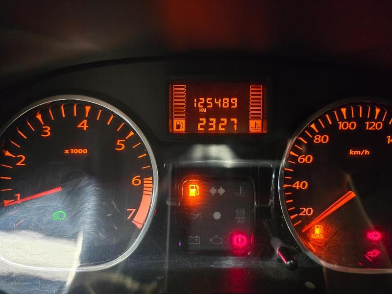 Renault Duster 2.0 D 4X2 - foto 13