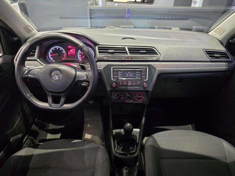 Volkswagen Voyage 10l - foto 11