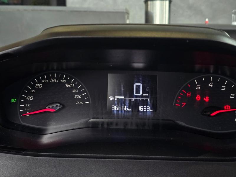 Peugeot 208 Like Mt - foto 14
