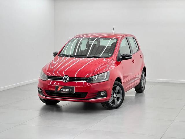 VOLKSWAGEN FOX CONNECT 1.6 2019 - Apenas 64.000 km!