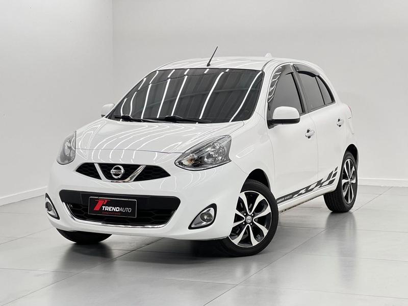 Nissan March 2017 à venda