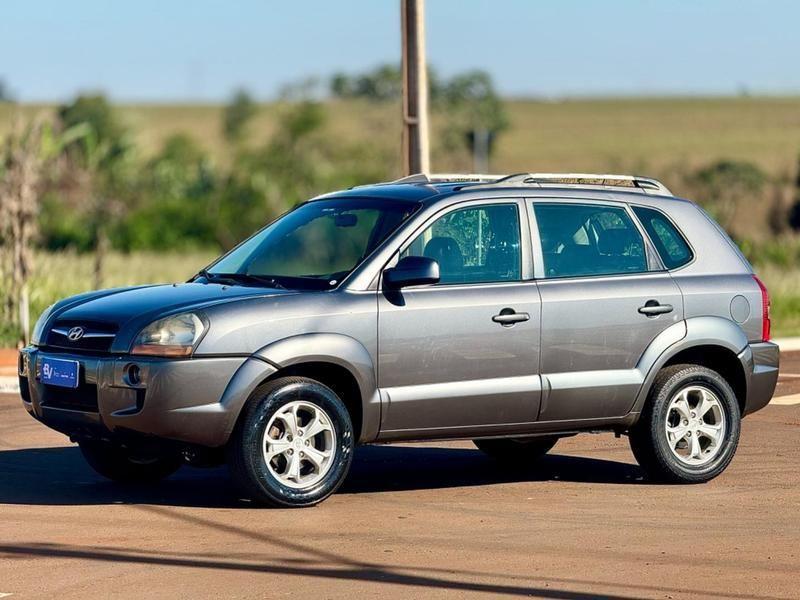 HYUNDAI TUCSON GLSB