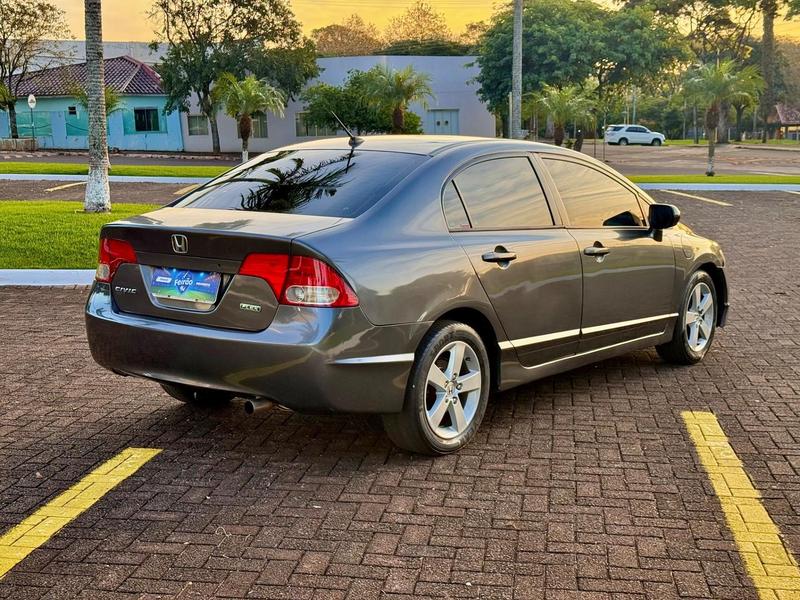 Honda Civic Sedan Lxs 1.8 1.8 Flex 16V Aut. 4P - foto 8