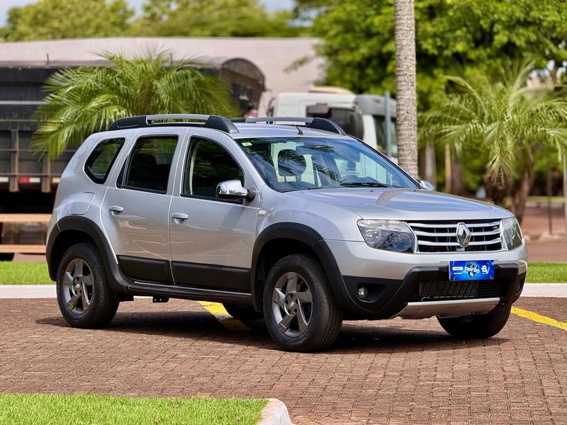 RENAULT DUSTER 20 D 4X4