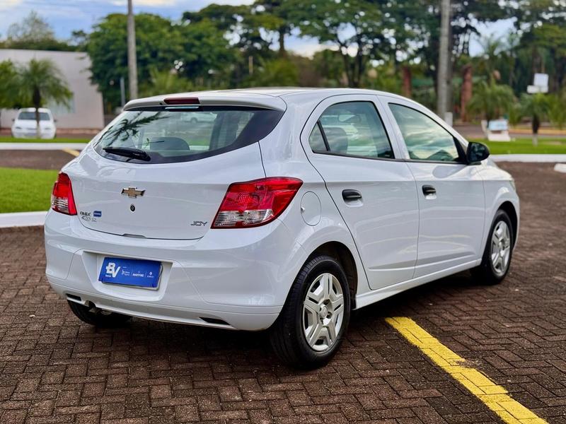 Chevrolet Onix 10mt Joye - foto 16