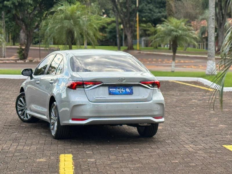 Toyota Corolla XEi 2.0 - foto 11