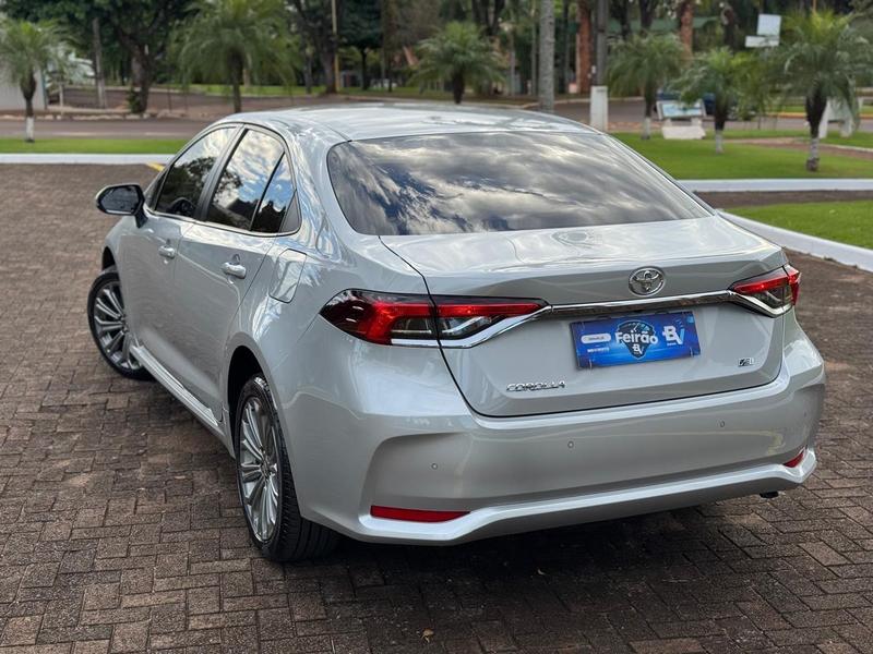 Toyota Corolla XEi 2.0 - foto 8
