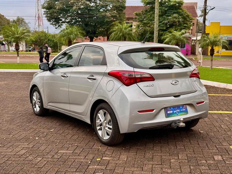 Hyundai HB20 1.6 Premium 16V Flex 4P Manual - foto 8