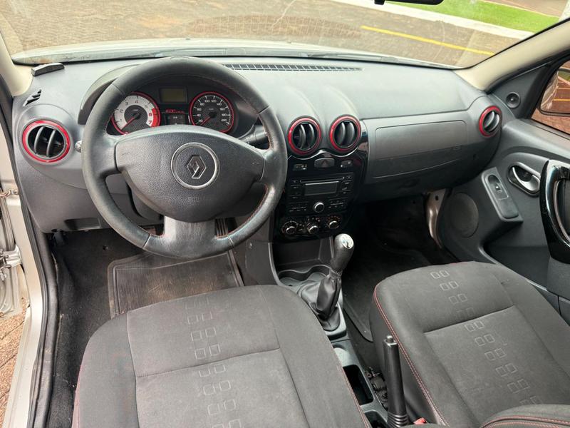 Renault Sandero Gtl 16hp - foto 15