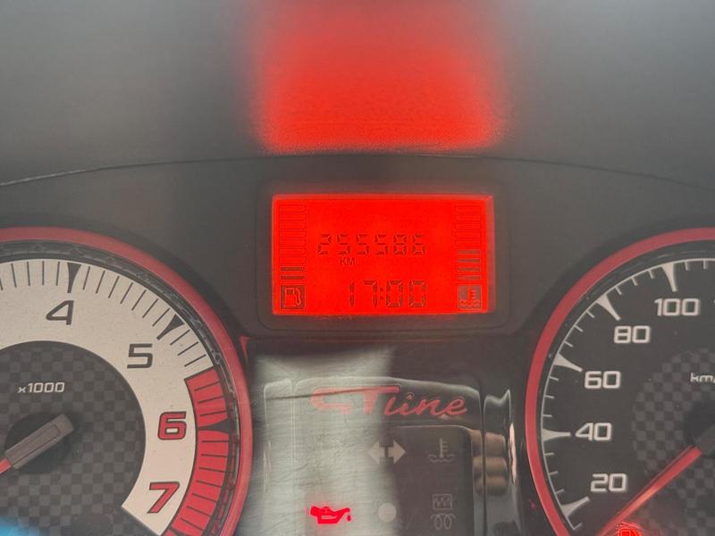 Renault Sandero Gtl 16hp - foto 17