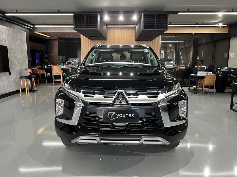 Mitsubishi Pajero Sport Hpe S - foto 2