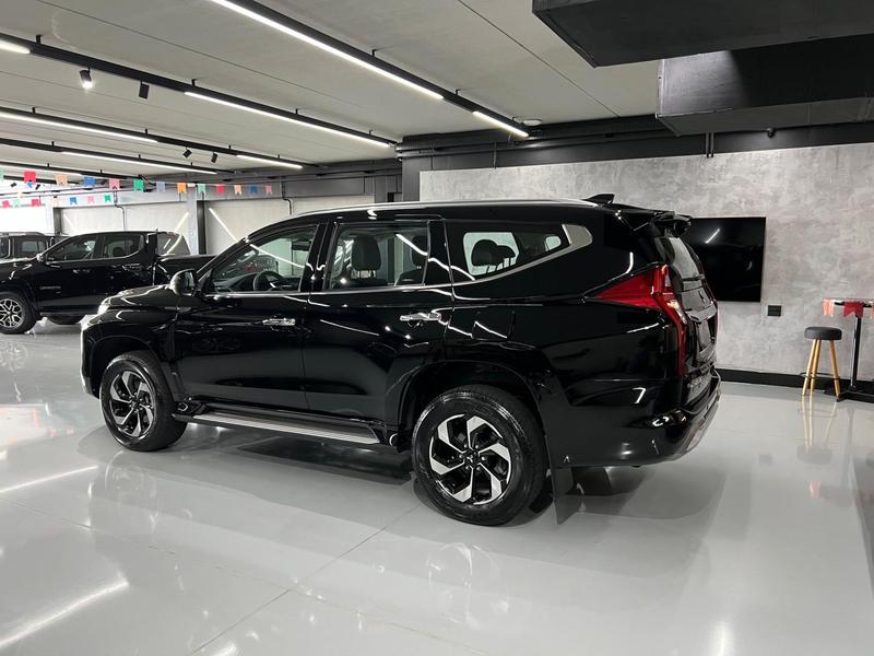 Mitsubishi Pajero Sport Hpe S - foto 6