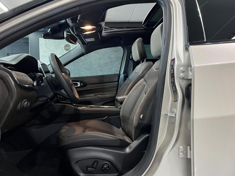 Jeep Commander Ovr T - foto 7