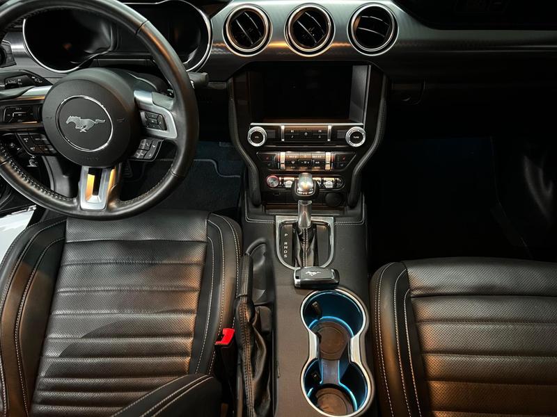 Ford Mustang Mach1 - foto 9