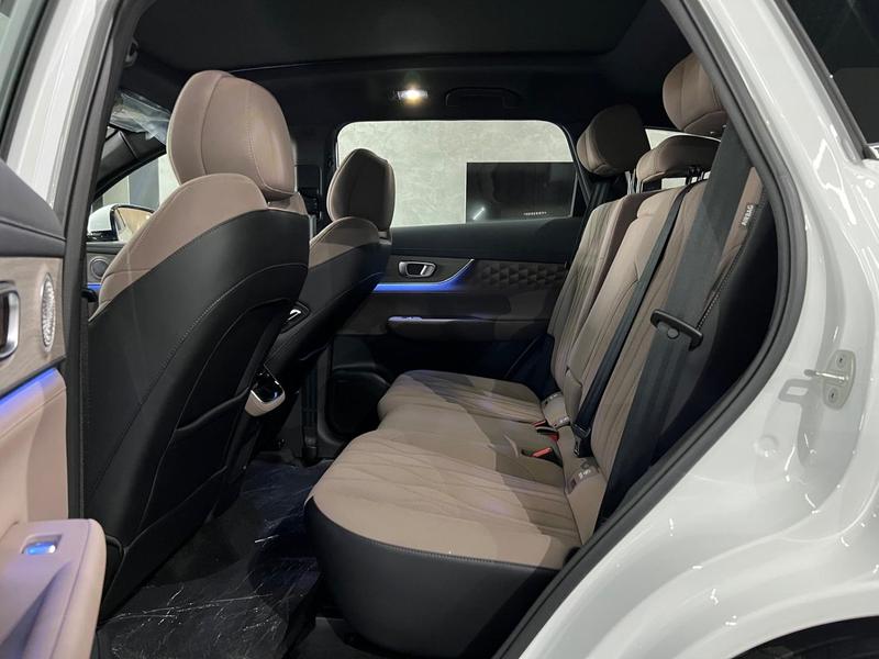 Caoa Chery Tiggo 8 Pro 1.5 Turbo Híbrido - foto 7