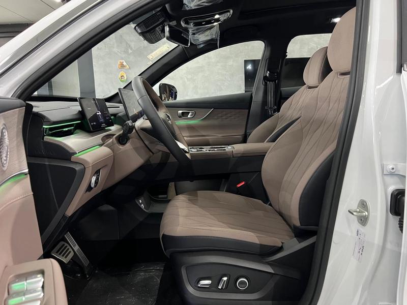 Caoa Chery Tiggo 8 Pro 1.5 Turbo Híbrido - foto 8