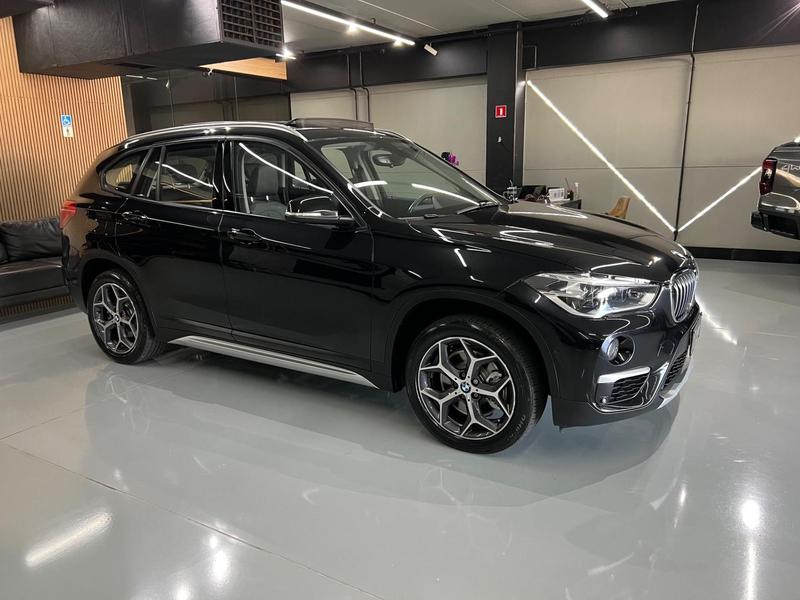 BMW X1 2.0 Sdrive 20i Active Flex Automático - foto 3