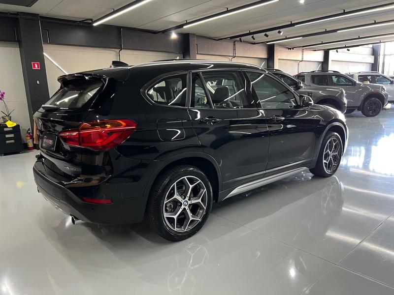BMW X1 2.0 Sdrive 20i Active Flex Automático - foto 4