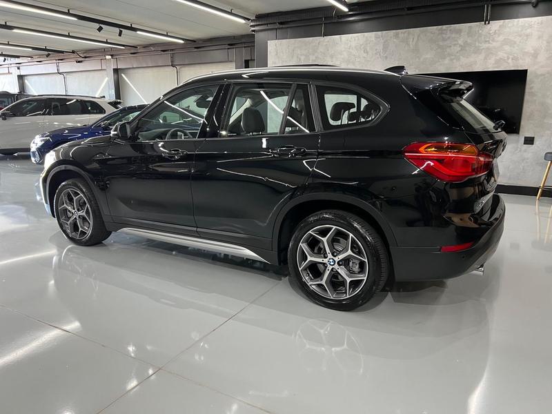 BMW X1 2.0 Sdrive 20i Active Flex Automático - foto 6