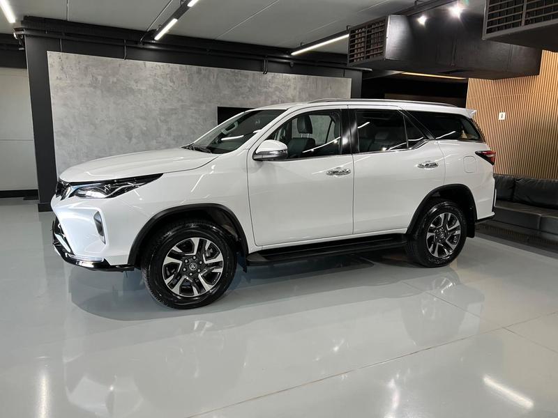 Toyota SW4 2025 à venda