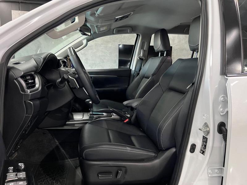 Toyota SW4 Dsl 4X4 Srx Platinum At 7s - foto 9