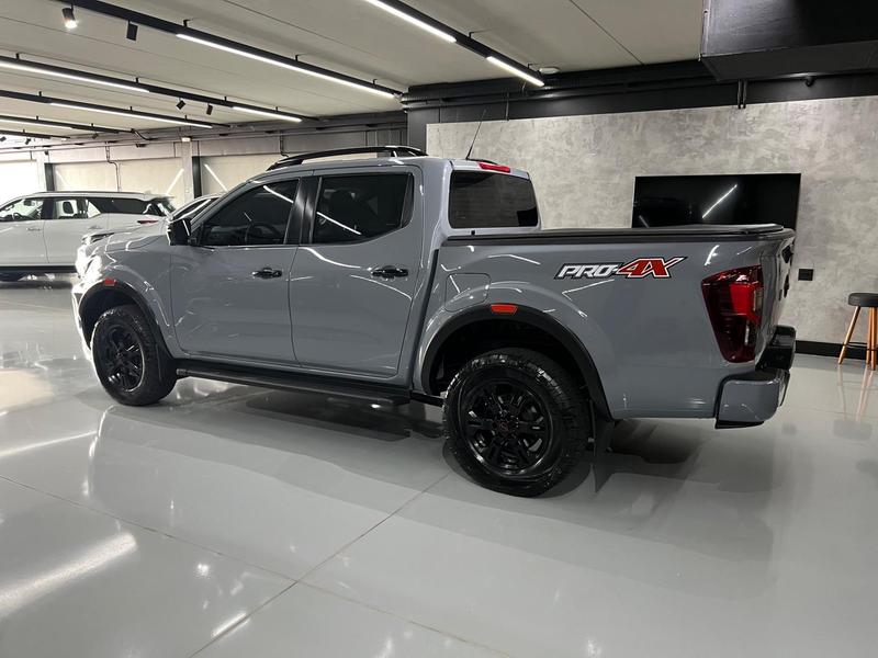 Nissan Frontier Pro4x - foto 6