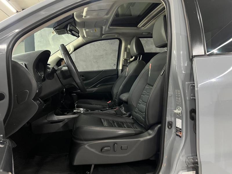 Nissan Frontier Pro4x - foto 8