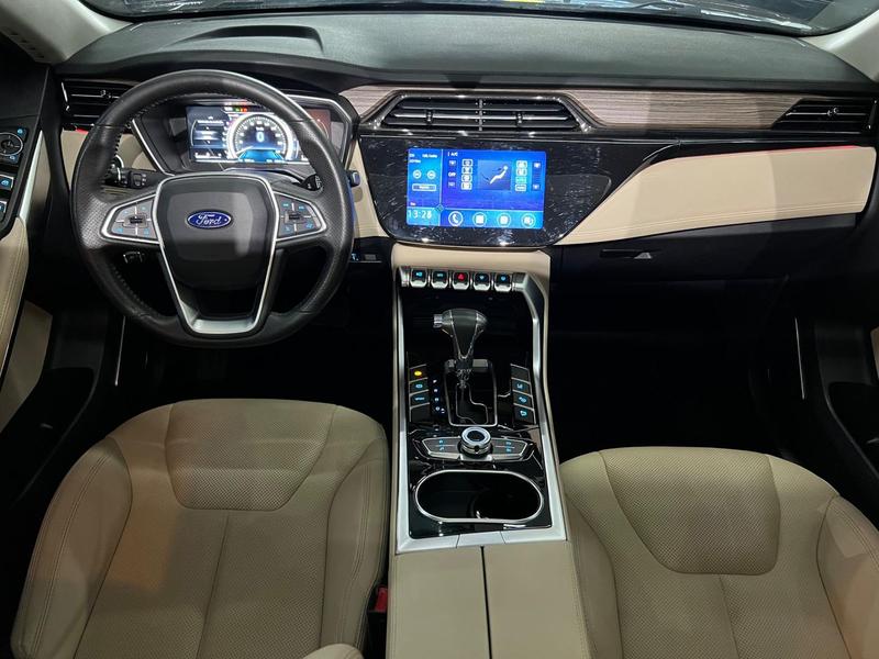 Ford Territory Tit - foto 11