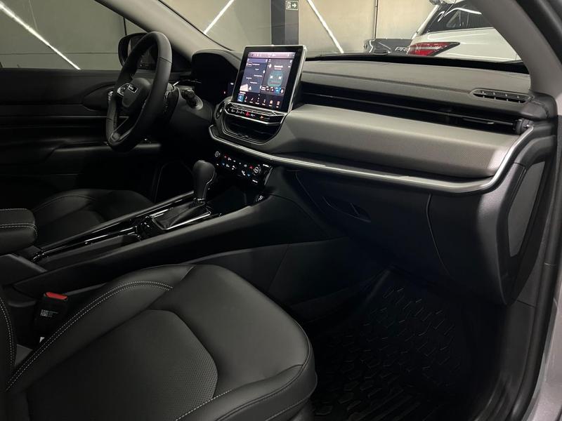 Jeep Compass Long. T270 1.3 Tb 4X2 Flex Aut. - foto 13