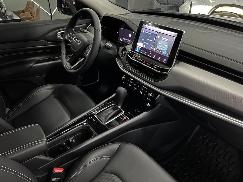 Jeep Compass Long. T270 1.3 Tb 4X2 Flex Aut. - foto 15