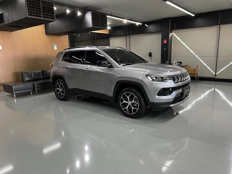 Jeep Compass Long. T270 1.3 Tb 4X2 Flex Aut. - foto 3
