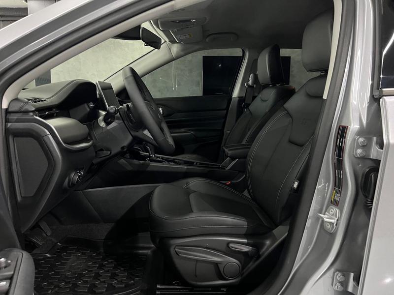 Jeep Compass Long. T270 1.3 Tb 4X2 Flex Aut. - foto 8
