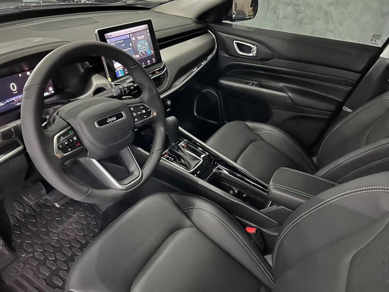 Jeep Compass Long. T270 1.3 Tb 4X2 Flex Aut. - foto 9