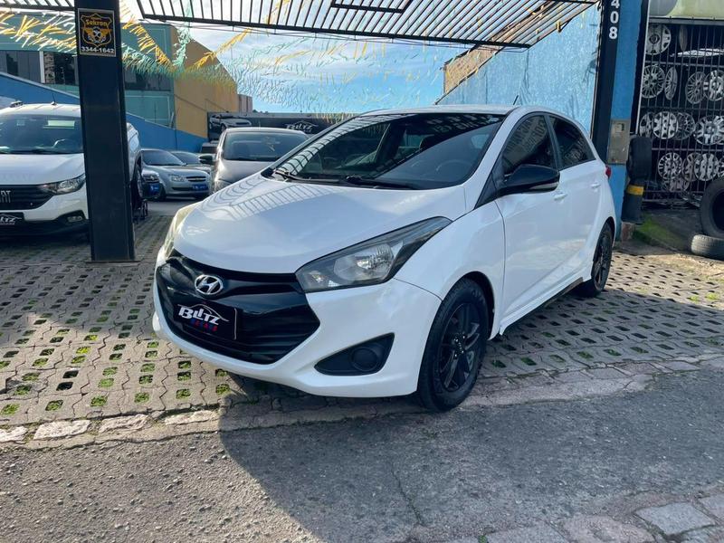 HYUNDAI HB20S 1.6 COMFORT PLUS 16V FLEX 4P MANUAL